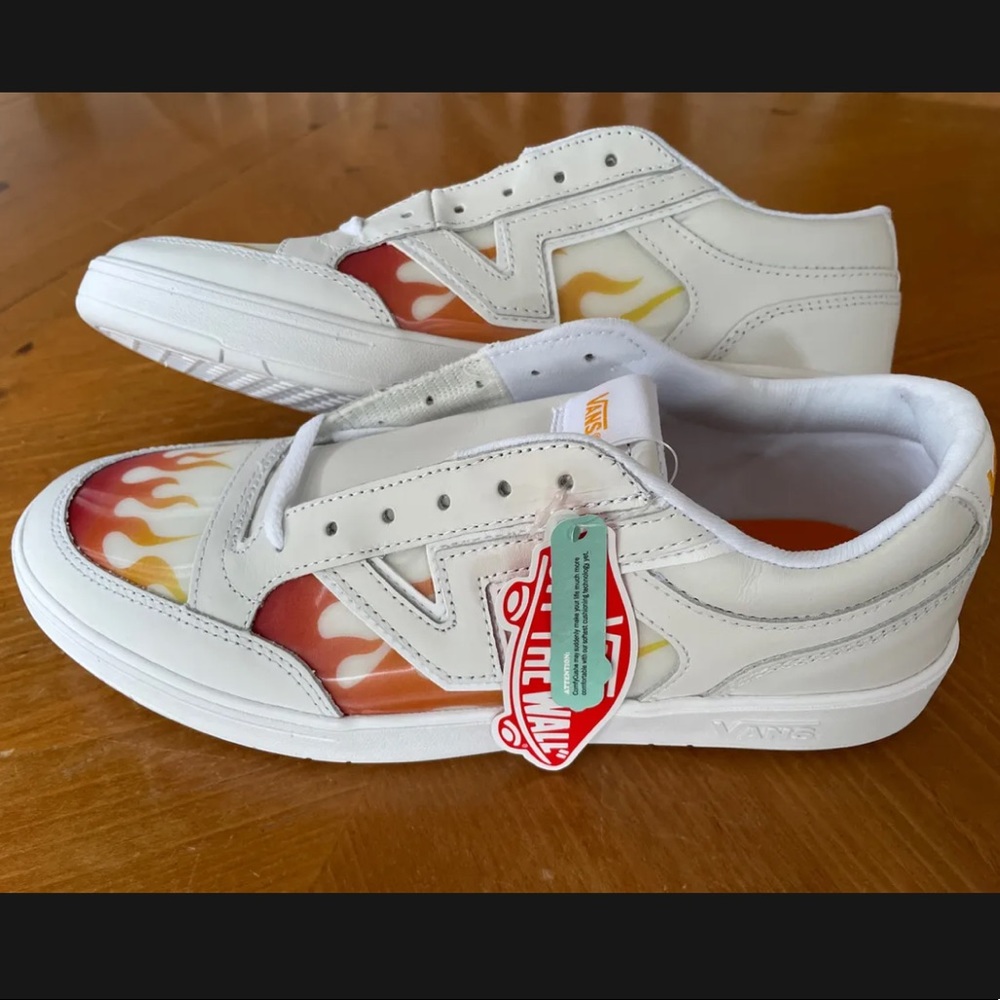 Men’s VANS Sneakers Lowland Cc True White / Flames Skate Shoes Size 11 NEW